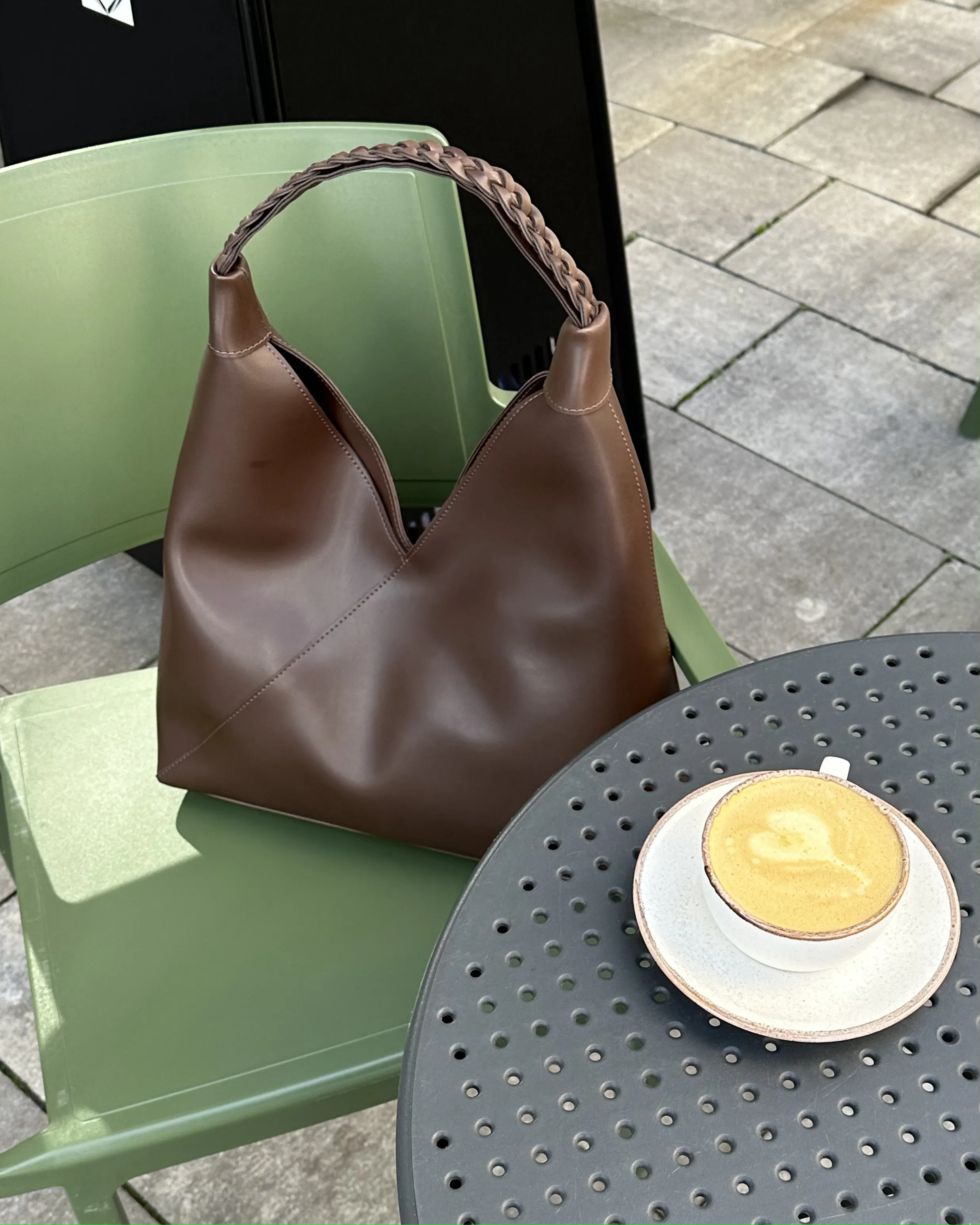 SHOPPER BIND BROWN
